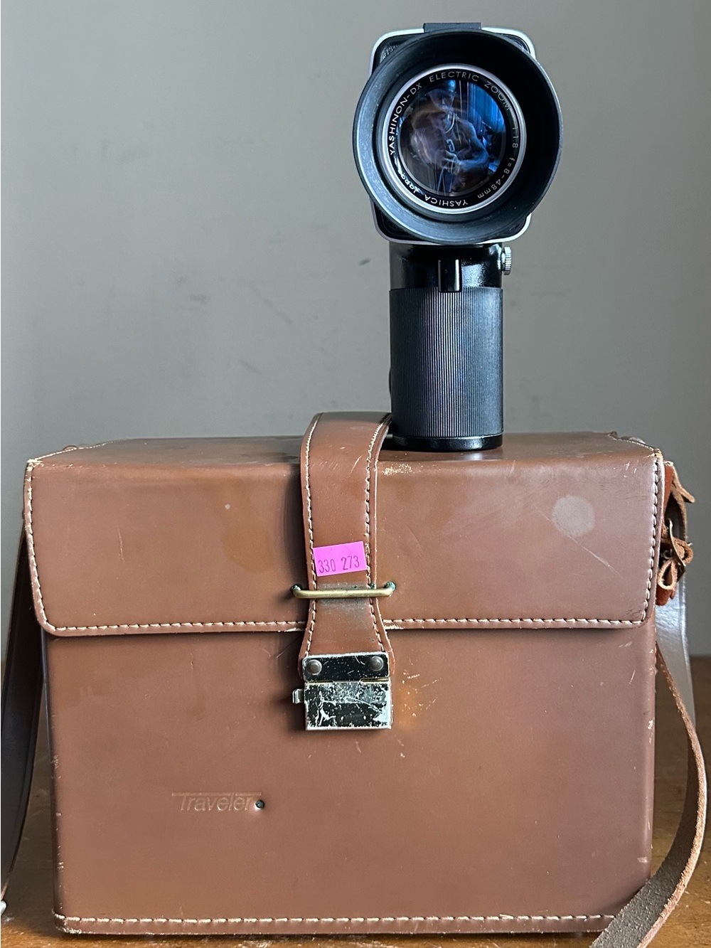 Vintage Yashica Electro 8 LD-6 Super 8 Movie Camera w/8-48mm Yashinon-DX Lens